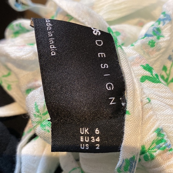 ASOS design summer dress, white with flowers, 100% viscose, size US 2, new - Picture 6 of 6